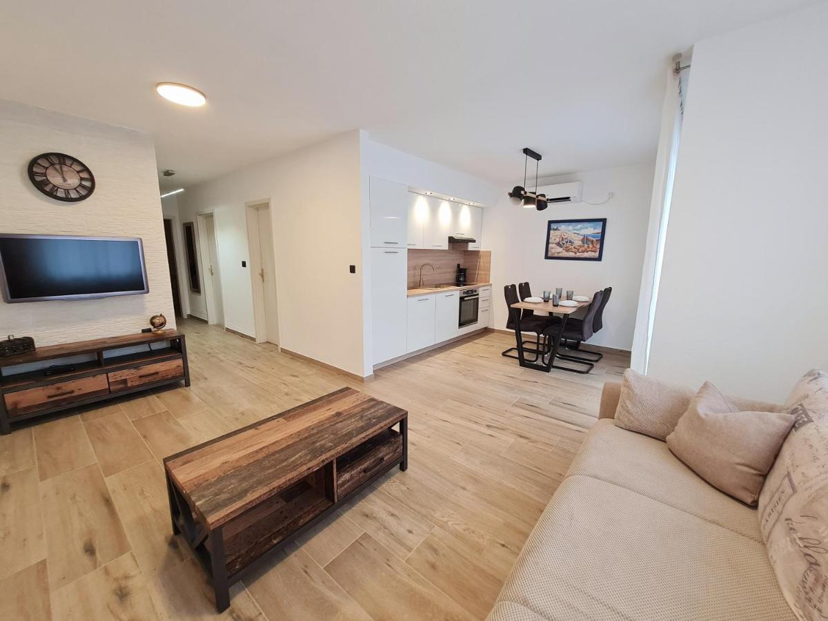 Bellistra Apartman Rabac - E Apartment Exterior foto