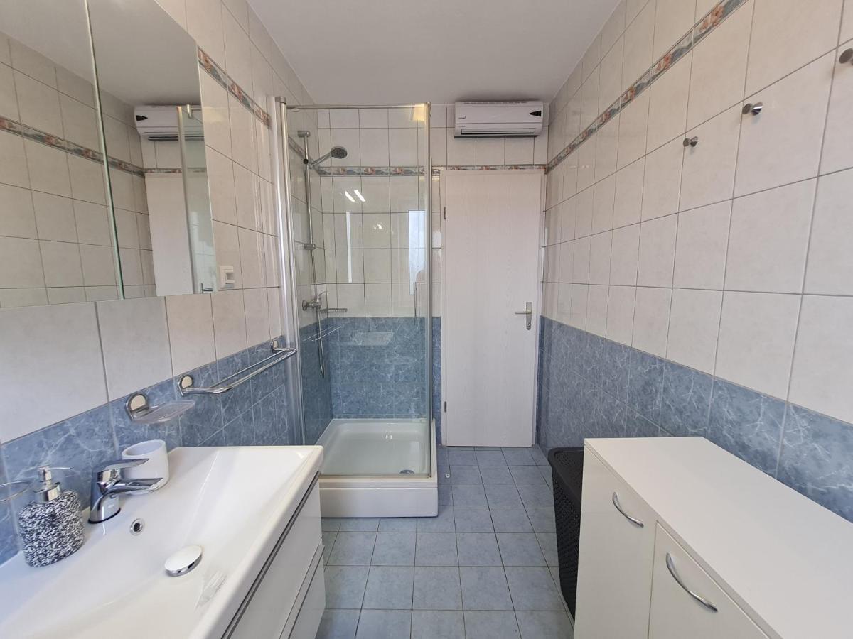 Bellistra Apartman Rabac - E Apartment Exterior foto
