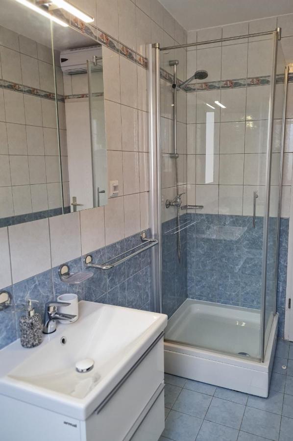 Bellistra Apartman Rabac - E Apartment Exterior foto